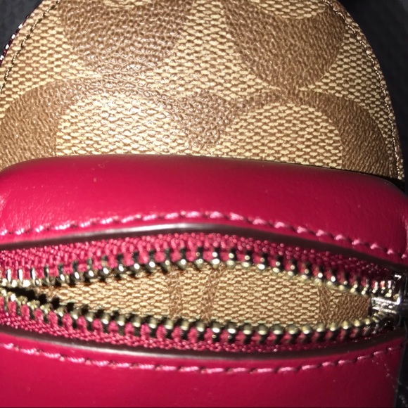 Coach 🌺 mini backpack coin case keychain NWT - Picture 13 of 15